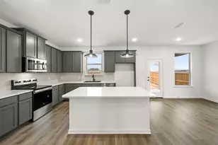 10932 Cacao Dr, Fort Worth, TX 76108 - Photo 6