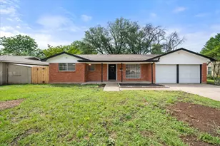 5816 Sandra Dr, Fort Worth, TX 76133 - Photo 2