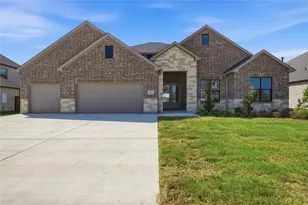 1333 Benjamin Trl, Van Alstyne, TX 75495 - Photo 1