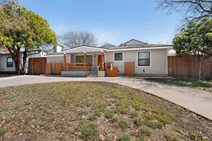 10526 Andover Dr, Dallas, TX 75228 - Photo 4