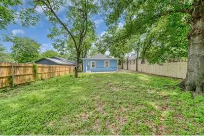 1713 Reuter Avenue, Waco, TX 76708 - Photo 32