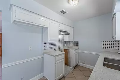 302 West Court, Glenn Heights, TX 75154 - Photo 8