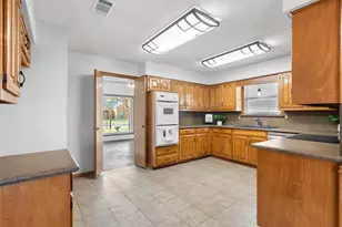 2315 Stone Glen Ln, Carrollton, TX 75007 - Photo 18