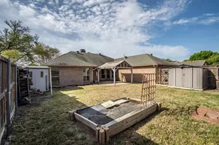 2315 Stone Glen Ln, Carrollton, TX 75007 - Photo 38