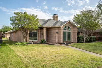 2315 Stone Glen Lane, Carrollton, TX 75007 - Photo 2