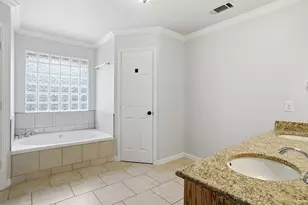 8102 Melrose Street E, White Settlement, TX 76108 - Photo 8