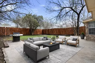 8102 Melrose Street E, White Settlement, TX 76108 - Photo 2