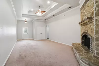 8102 Melrose Street E, White Settlement, TX 76108 - Photo 8