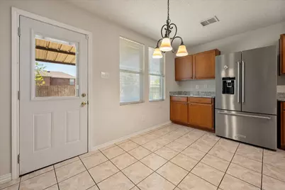 2139 Hacienda Court, Grand Prairie, TX 75052 - Photo 16