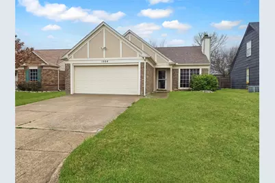 1004 Ashmount Lane, Arlington, TX 76017 - Photo 1