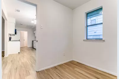 2627 Winterlake Drive, Carrollton, TX 75006 - Photo 14