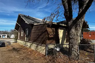 2305 9th St, Wichita Falls, TX 76301 - Photo 2