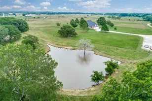 12198 Bell Rd, Pilot Point, TX 76258 - Photo 38