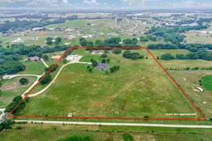 12198 Bell Rd, Pilot Point, TX 76258 - Photo 40