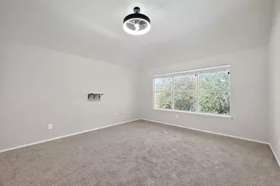 205 Lake Village Drive, McKinney, TX 75071 - Photo 12