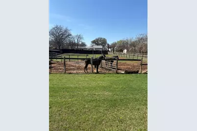 214 Collett Sublett Road, Kennedale, TX 76060 - Photo 2