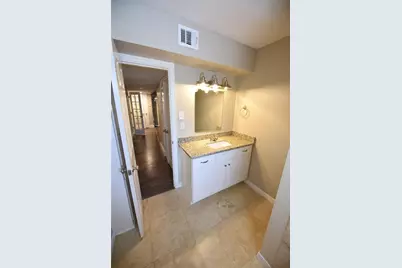 4206 Hawthorne Avenue #102, Dallas, TX 75219 - Photo 12