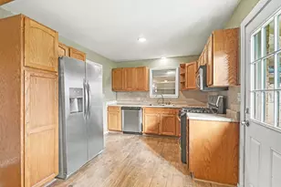 108 N Cherry Ln, Granbury, TX 76048 - Photo 6