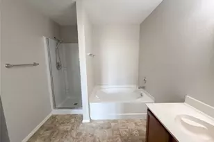 1006 Blackberry Trail, Lancaster, TX 75134 - Photo 14