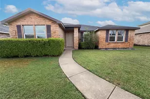 1006 Blackberry Trail, Lancaster, TX 75134 - Photo 1