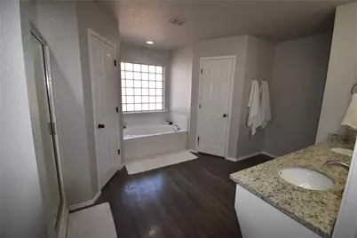 1008 Redfish Drive, Burleson, TX 76028 - Photo 8