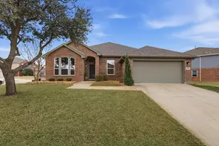 4201 Little Bend Ct, Fort Worth, TX 76244 - Photo 2