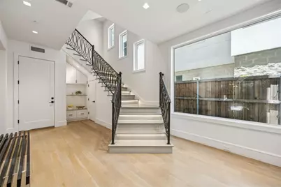 2210 Boll Street, Dallas, TX 75204 - Photo 6