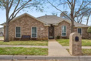 5602 Bright Star Trail, Arlington, TX 76017 - Photo 1