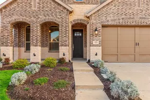 1829 Leo Dr, Van Alstyne, TX 75495 - Photo 1