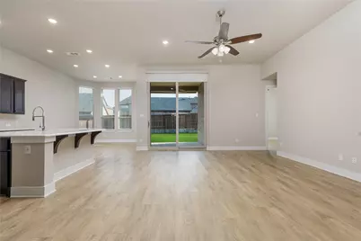 1829 Leo Drive, Van Alstyne, TX 75495 - Photo 4