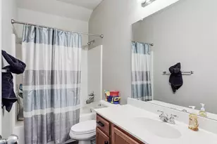 5817 Brookside Dr, Denton, TX 76226 - Photo 4