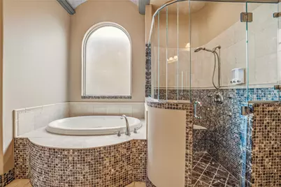 2319 Vienna Drive, Granbury, TX 76048 - Photo 16