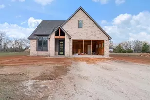 25 Private Road 45855, Blossom, TX 75416 - Photo 2