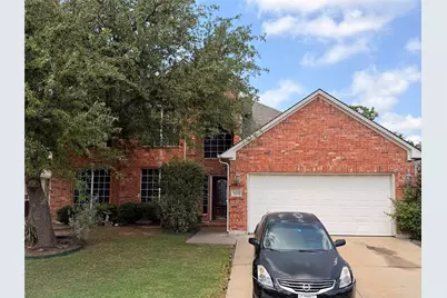 1212 Badbury Lane, Grand Prairie, TX 75052 - Photo 2