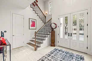 1021 Picasso Dr, Fort Worth, TX 76107 - Photo 4