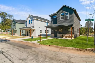 612 N Robinson Street, Cleburne, TX 76031 - Photo 4