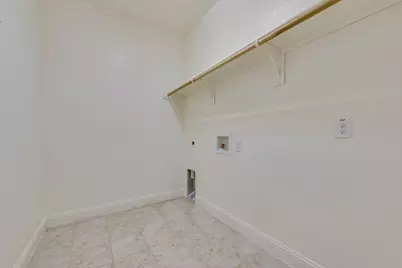 207 S Kealy Avenue, Lewisville, TX 75057 - Photo 14