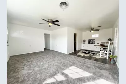 710 S Orient Street, Stamford, TX 79553 - Photo 4