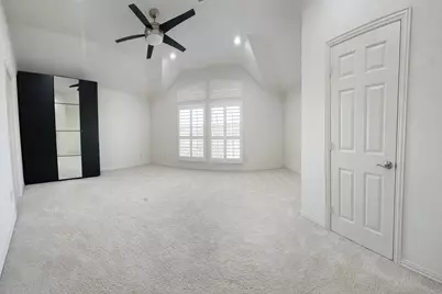 8108 Locust Street, Irving, TX 75063 - Photo 8