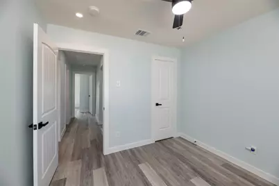 1715 Trade Winds Drive, Dallas, TX 75241 - Photo 20