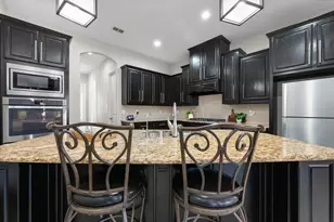 4517 Sunflower Dr, Mansfield, TX 76063 - Photo 12