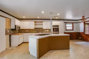 7937 Deer Trail Dr, Dallas, TX 75238 - Photo 12