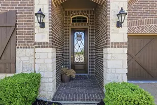 800 River Oak Ave, Euless, TX 76039 - Photo 2