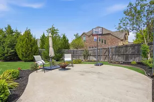 800 River Oak Ave, Euless, TX 76039 - Photo 32