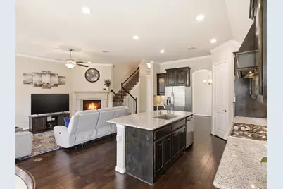 800 River Oak Avenue, Euless, TX 76039 - Photo 10