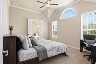800 River Oak Ave, Euless, TX 76039 - Photo 16