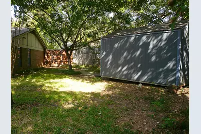 3920 Woodruff Court, Arlington, TX 76017 - Photo 32