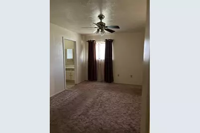 2102 Jeannette Court, Arlington, TX 76010 - Photo 6