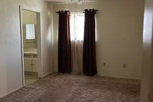 2102 Jeannette Ct, Arlington, TX 76010 - Photo 6