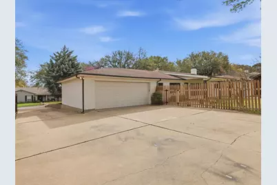 4300 Winding Way, Benbrook, TX 76126 - Photo 24